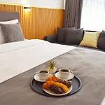 Vera Taksim 3*